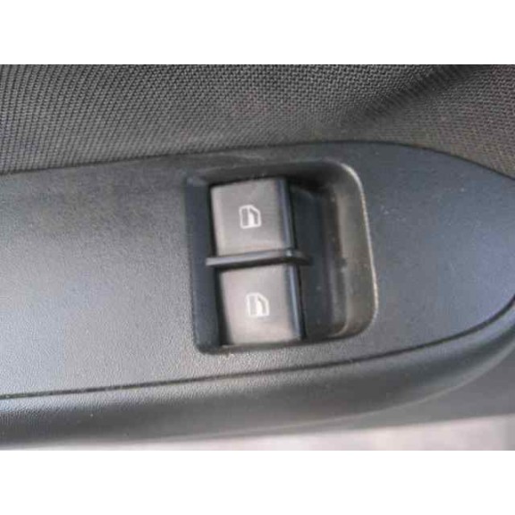 seat ibiza (6l1) del año 2005