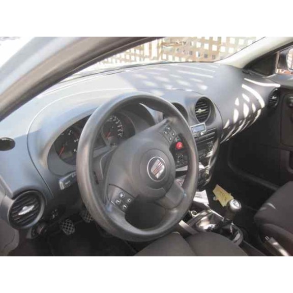 seat ibiza (6l1) del año 2005