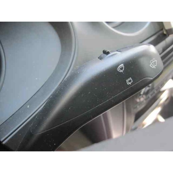 seat ibiza (6l1) del año 2005