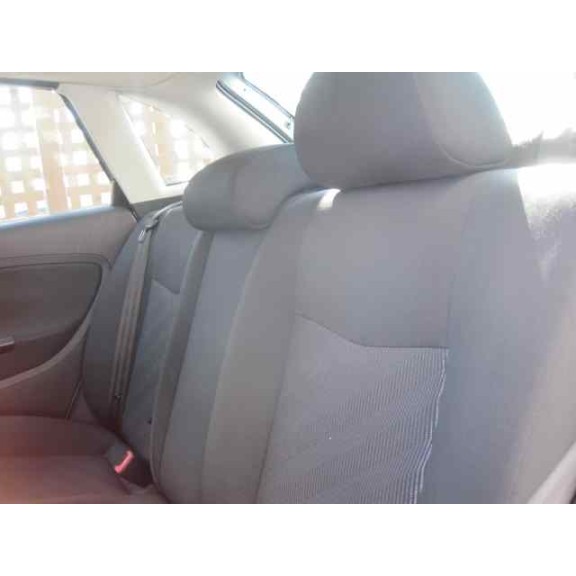 seat ibiza (6l1) del año 2005