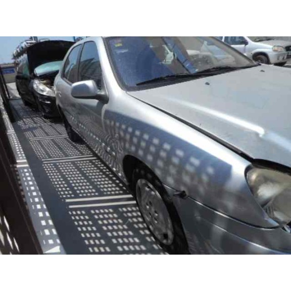 citroën xsara berlina del año 2001