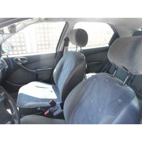 citroën xsara berlina del año 2001