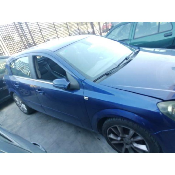 opel astra h berlina del año 2005