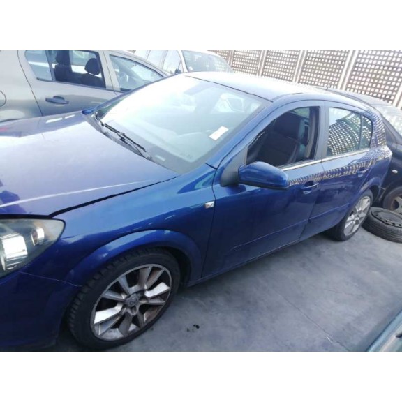 opel astra h berlina del año 2005