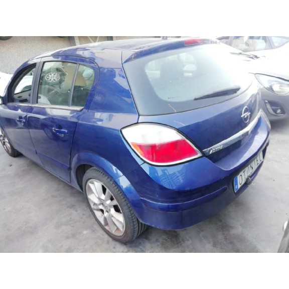 opel astra h berlina del año 2005