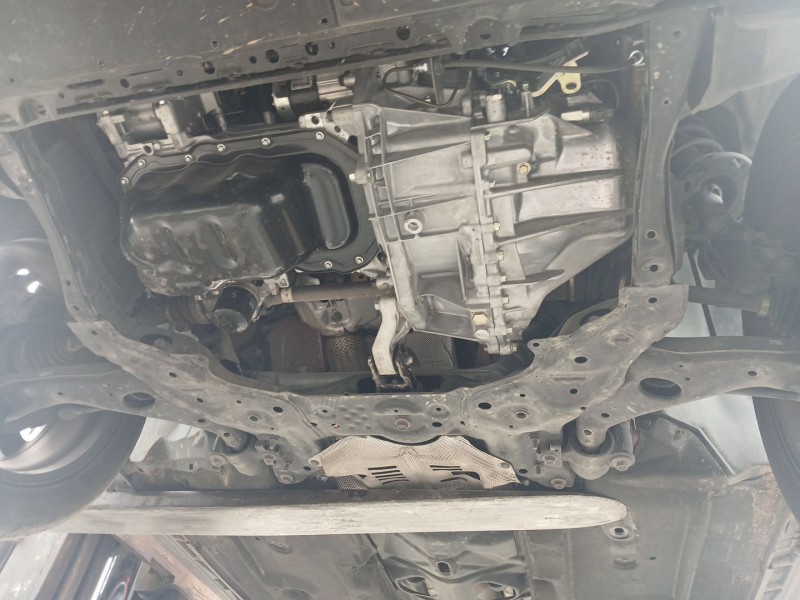 Recambio de puente delantero para mazda cx-5 (kf) 2.0 referencia OEM IAM KB7W3480XD  