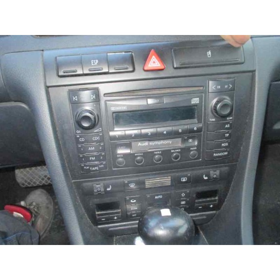 audi a6 berlina (4b2) del año 2000