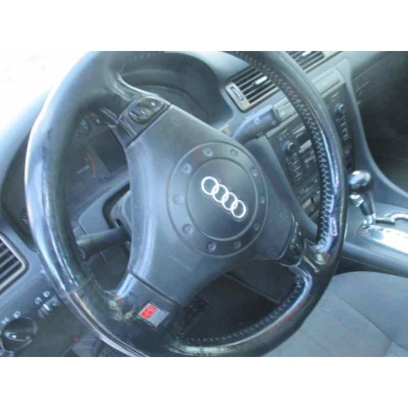 audi a6 berlina (4b2) del año 2000