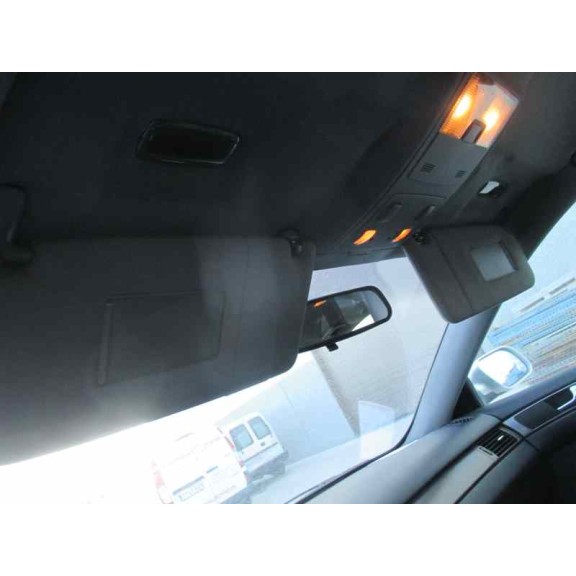 audi a6 berlina (4b2) del año 2000