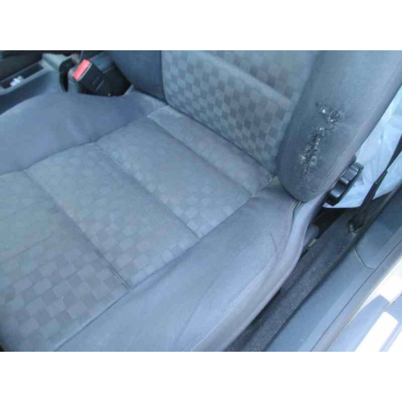 audi a6 berlina (4b2) del año 2000