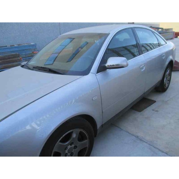 audi a6 berlina (4b2) del año 2000