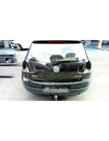 volkswagen golf v berlina (1k1) del año 2004 2