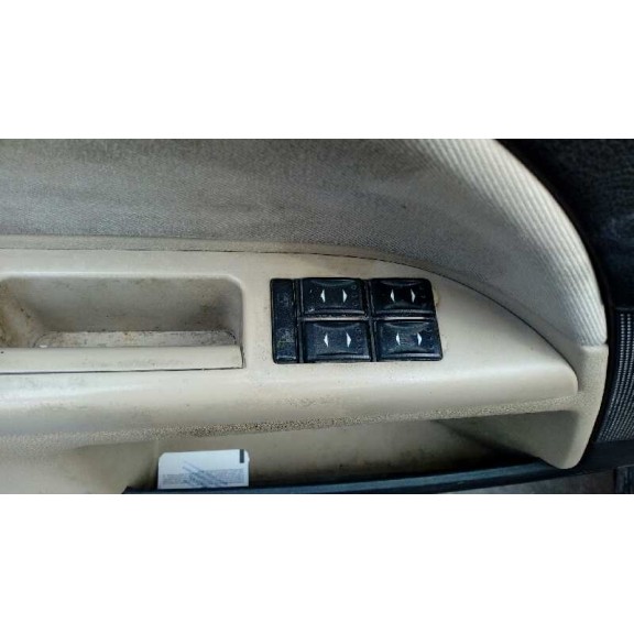 ford mondeo berlina (ge) del año 2001