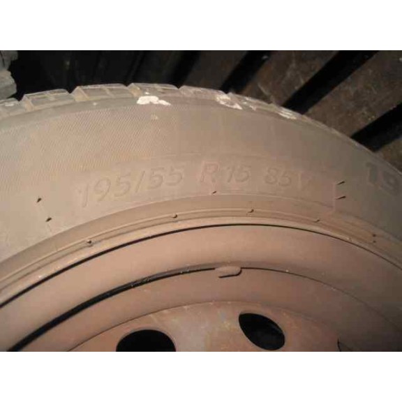 citroën xsara berlina del año 2001