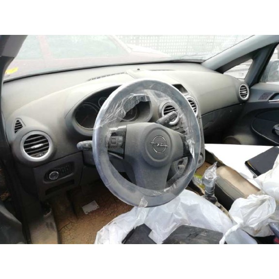 opel corsa d del año 2014