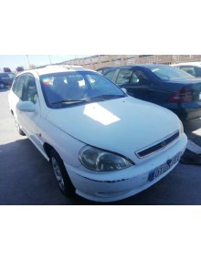 kia rio del año 2002