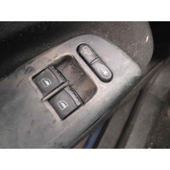 volkswagen golf iv berlina (1j1) del año 2003