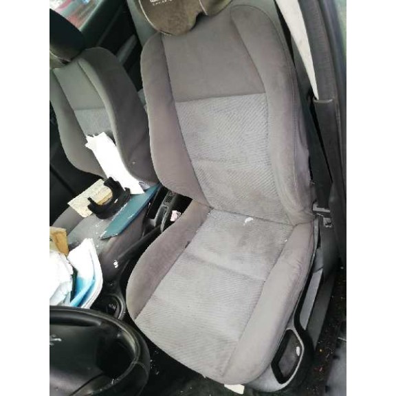 peugeot 307 (s1) del año 2001