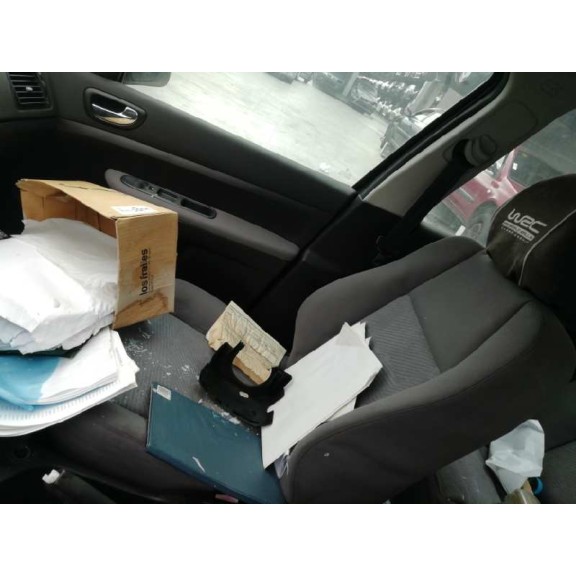 peugeot 307 (s1) del año 2001