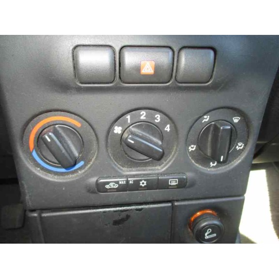 opel zafira a del año 2002