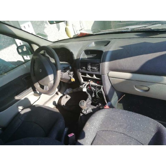 renault clio ii fase ii (b/cb0) del año 2003