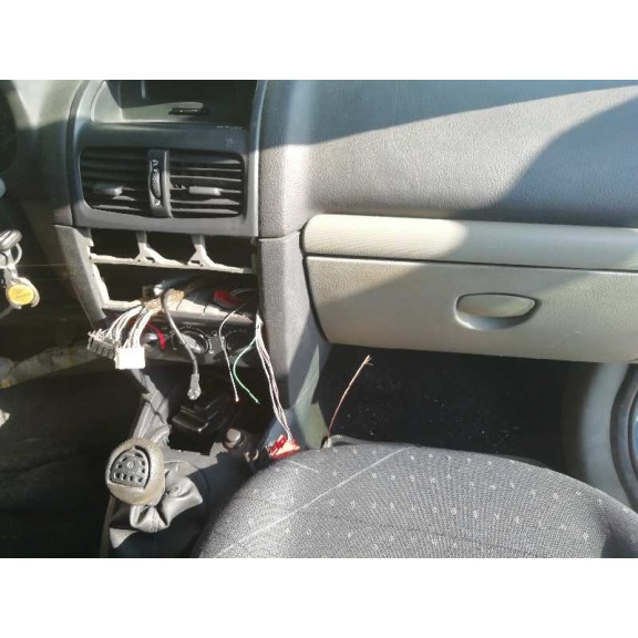 renault clio ii fase ii (b/cb0) del año 2003