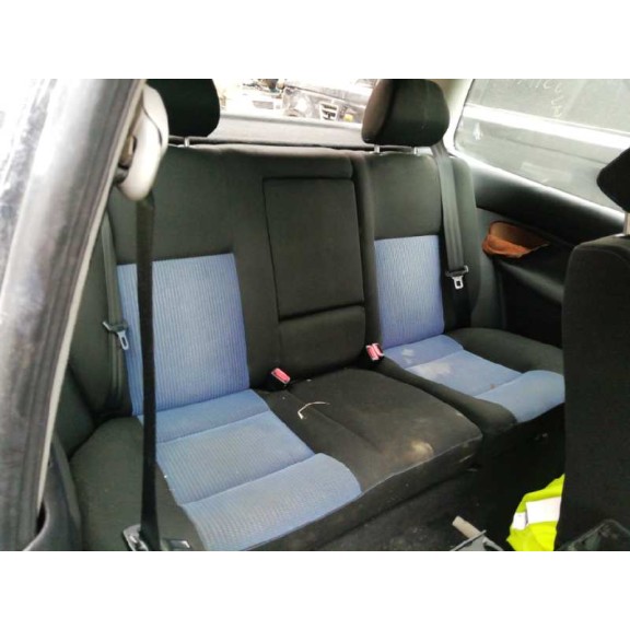 volkswagen golf iv berlina (1j1) del año 2000