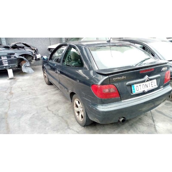 citroën xsara berlina del año 2004