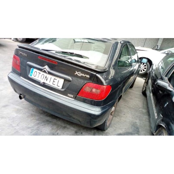 citroën xsara berlina del año 2004