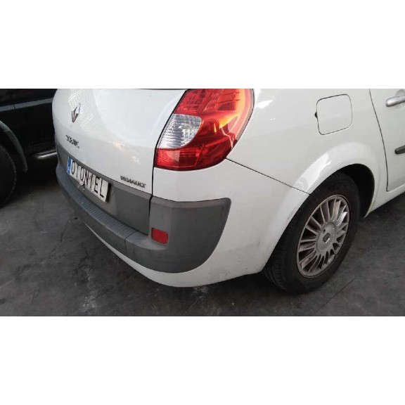 renault grand scenic del año 2007