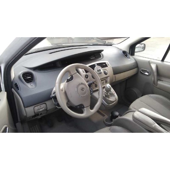 renault grand scenic del año 2007