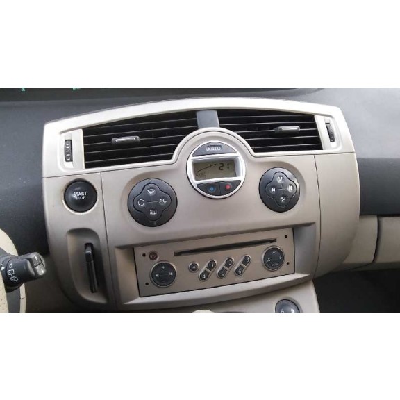 renault grand scenic del año 2007