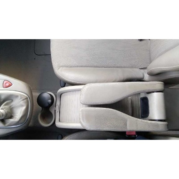 renault grand scenic del año 2007