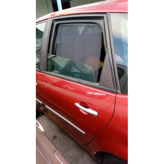 renault scenic ii del año 2004