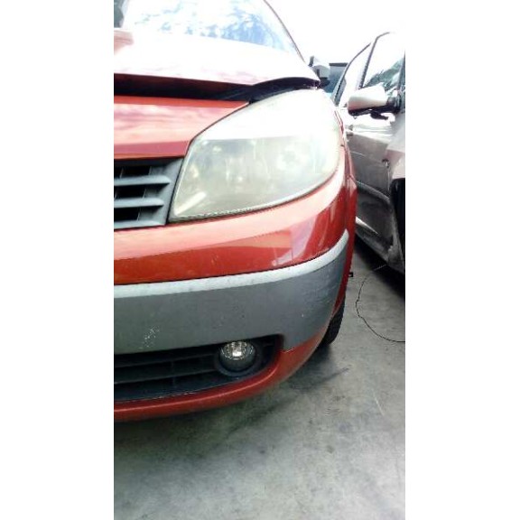 renault scenic ii del año 2004