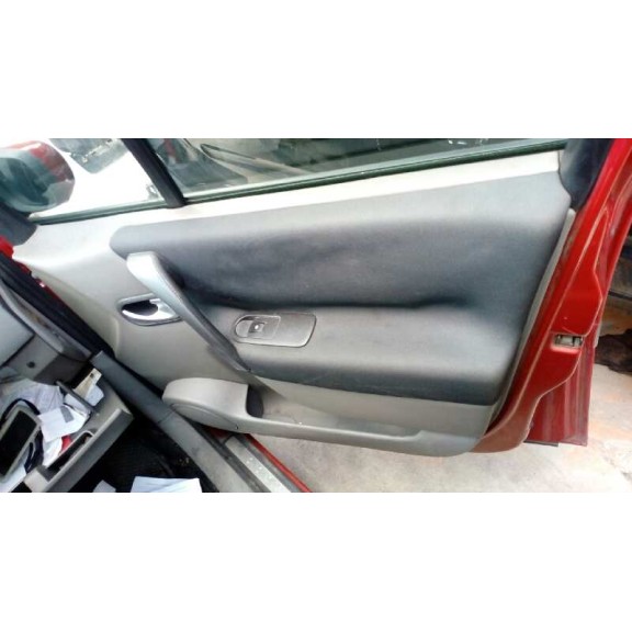 renault scenic ii del año 2004