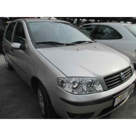 fiat punto berlina (188) del año 2005