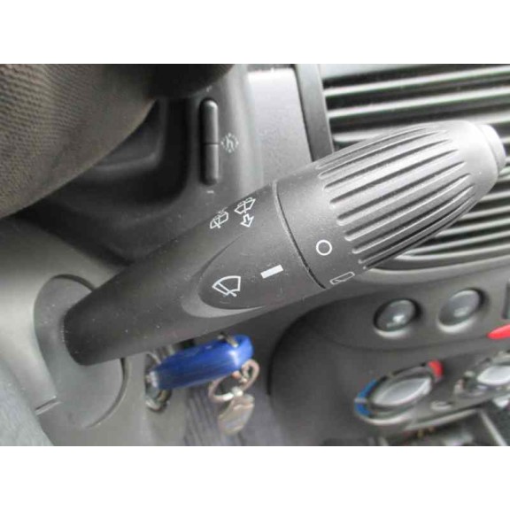 fiat punto berlina (188) del año 2005