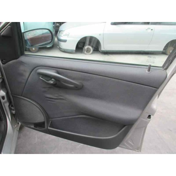 fiat punto berlina (188) del año 2005