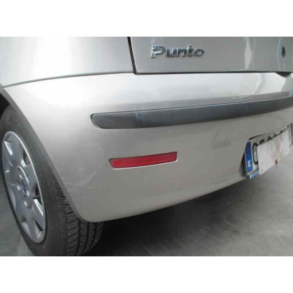 fiat punto berlina (188) del año 2005