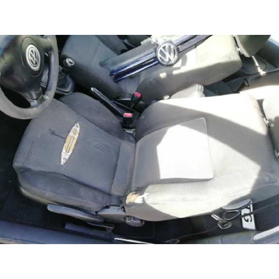 volkswagen golf iv berlina (1j1) del año 2002