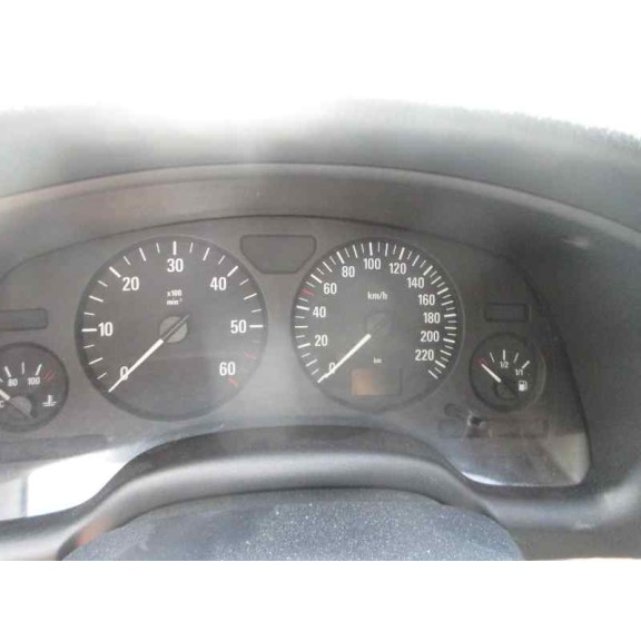 opel astra g berlina del año 2002