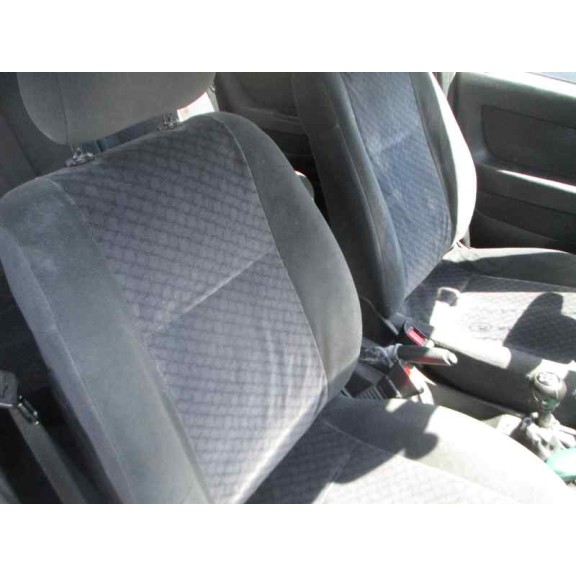 opel astra g berlina del año 2002