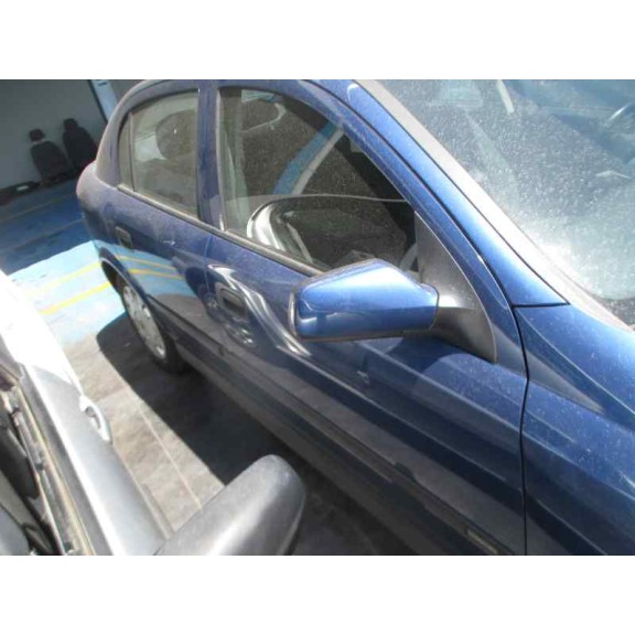 opel astra g berlina del año 2002