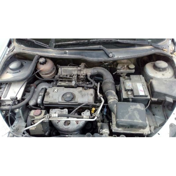 peugeot 206 berlina del año 2003