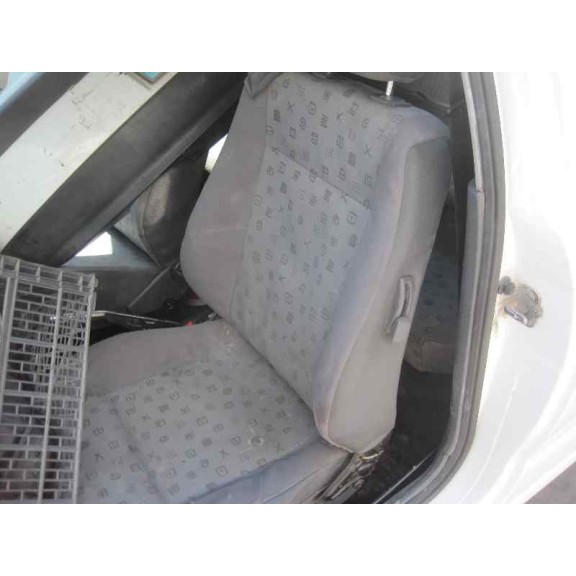 seat ibiza (6k1) del año 2001