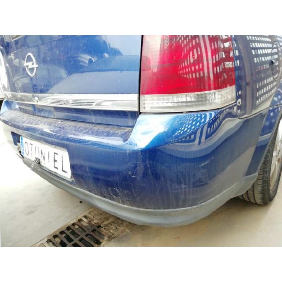 opel vectra c berlina del año 2004