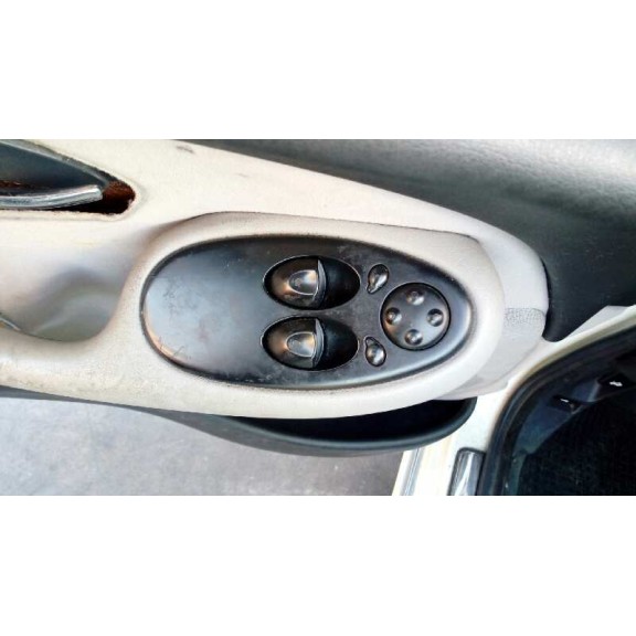 mg serie 75 (rj) del año 2001