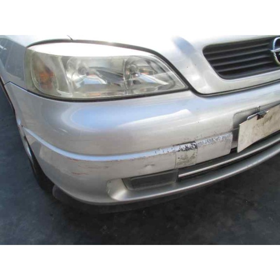 opel astra g berlina del año 2001