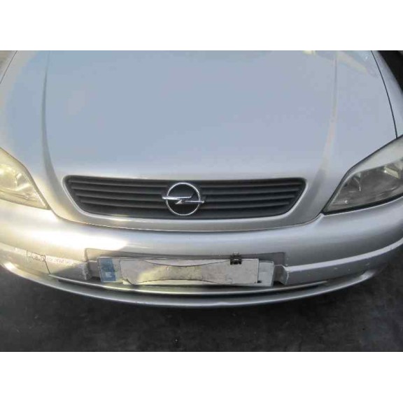 opel astra g berlina del año 2001